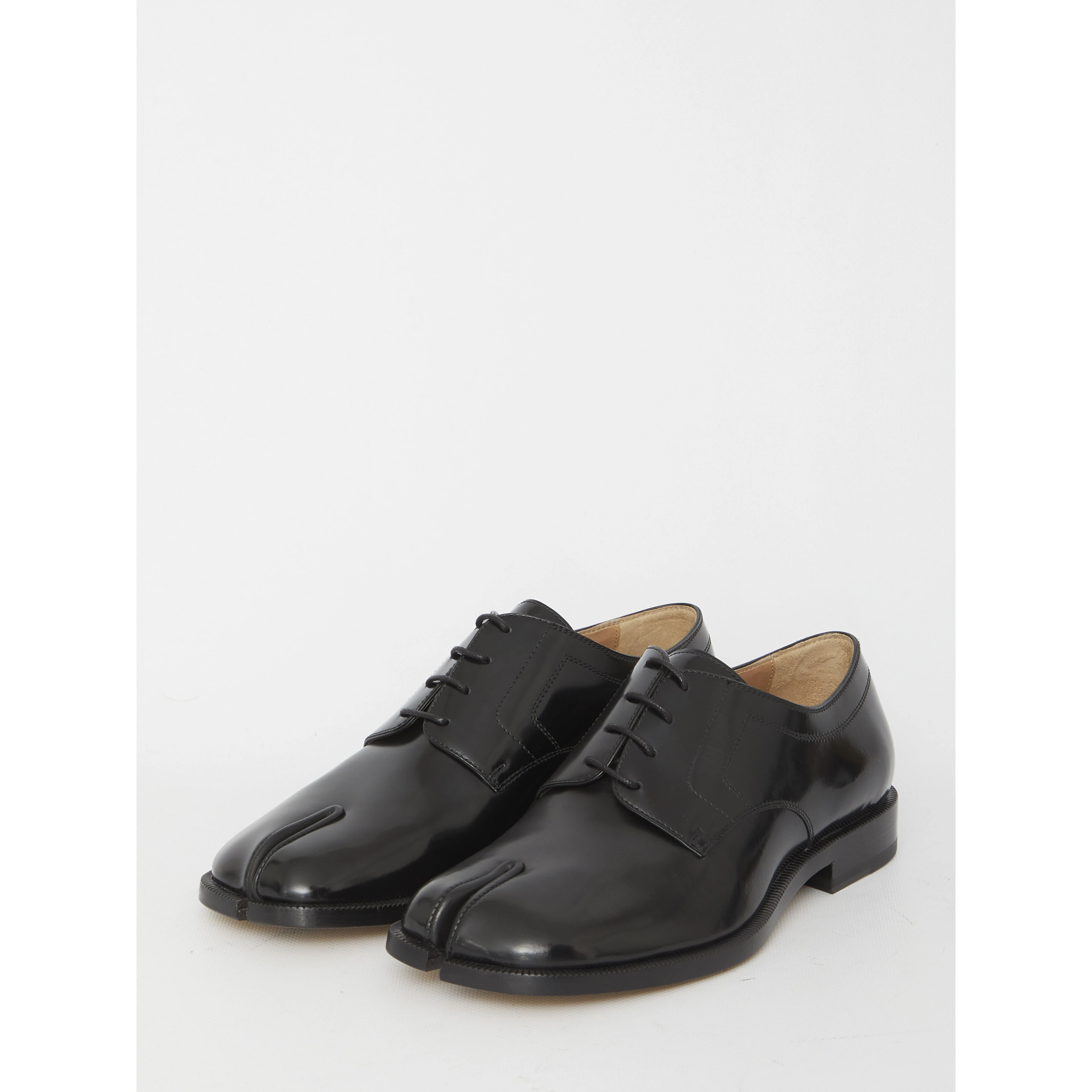 Tabi lace-up shoes