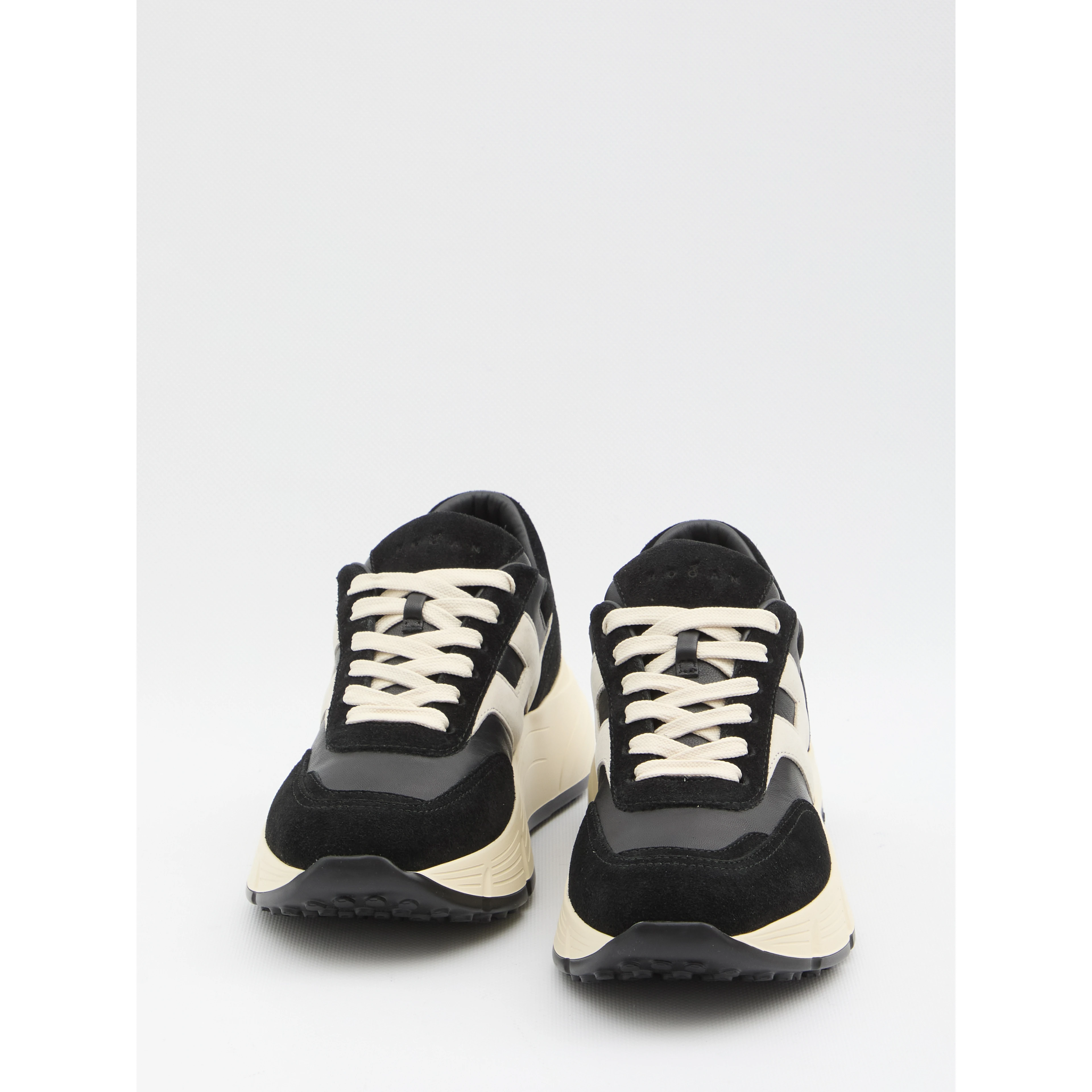 Hi-Fi sneakers