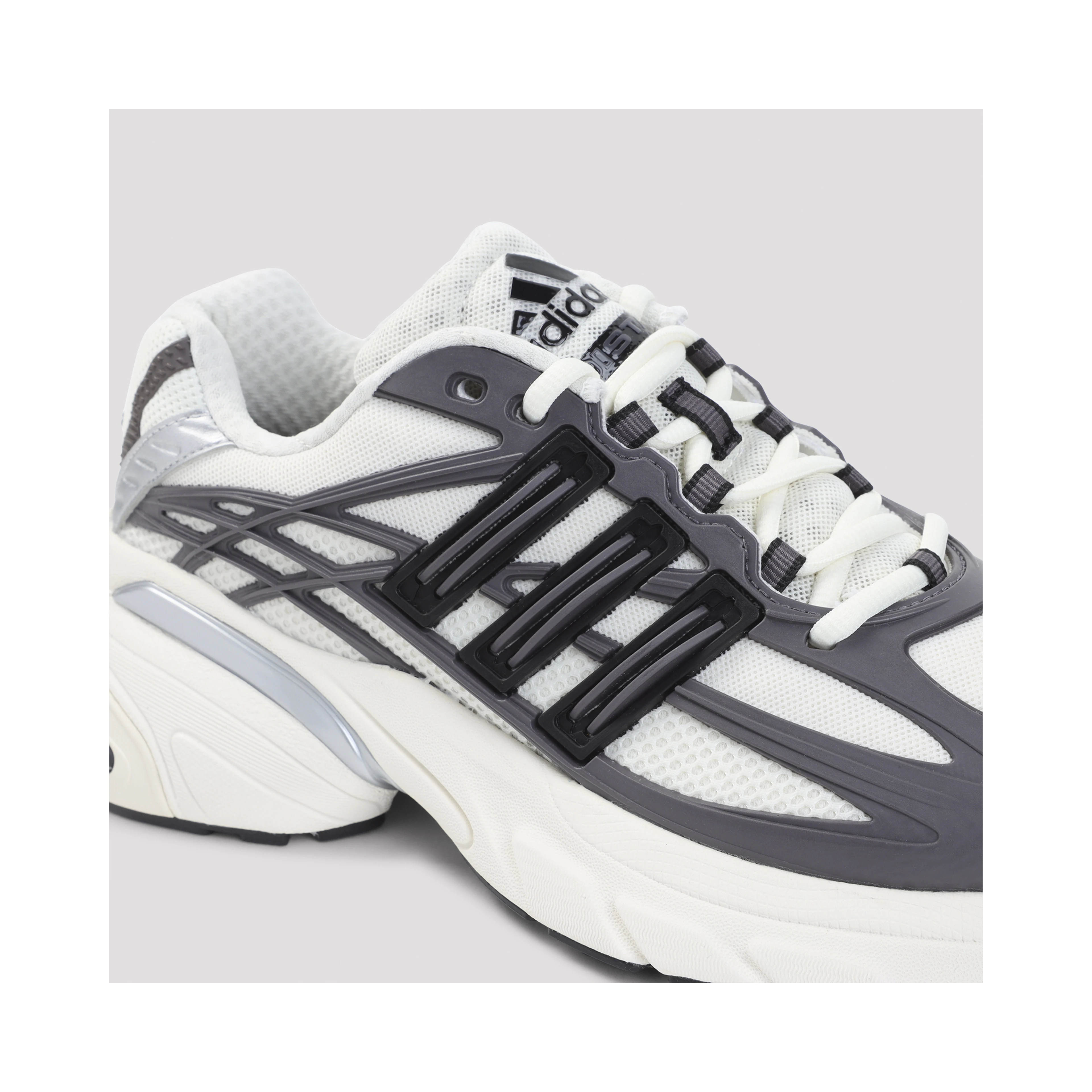 Adidas XLG 2.0 Sneakers