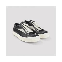 VINTAGE SNEAKS