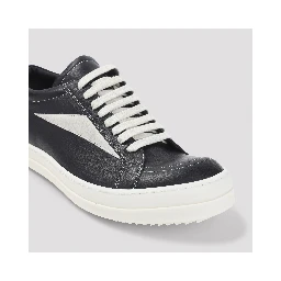 VINTAGE SNEAKS