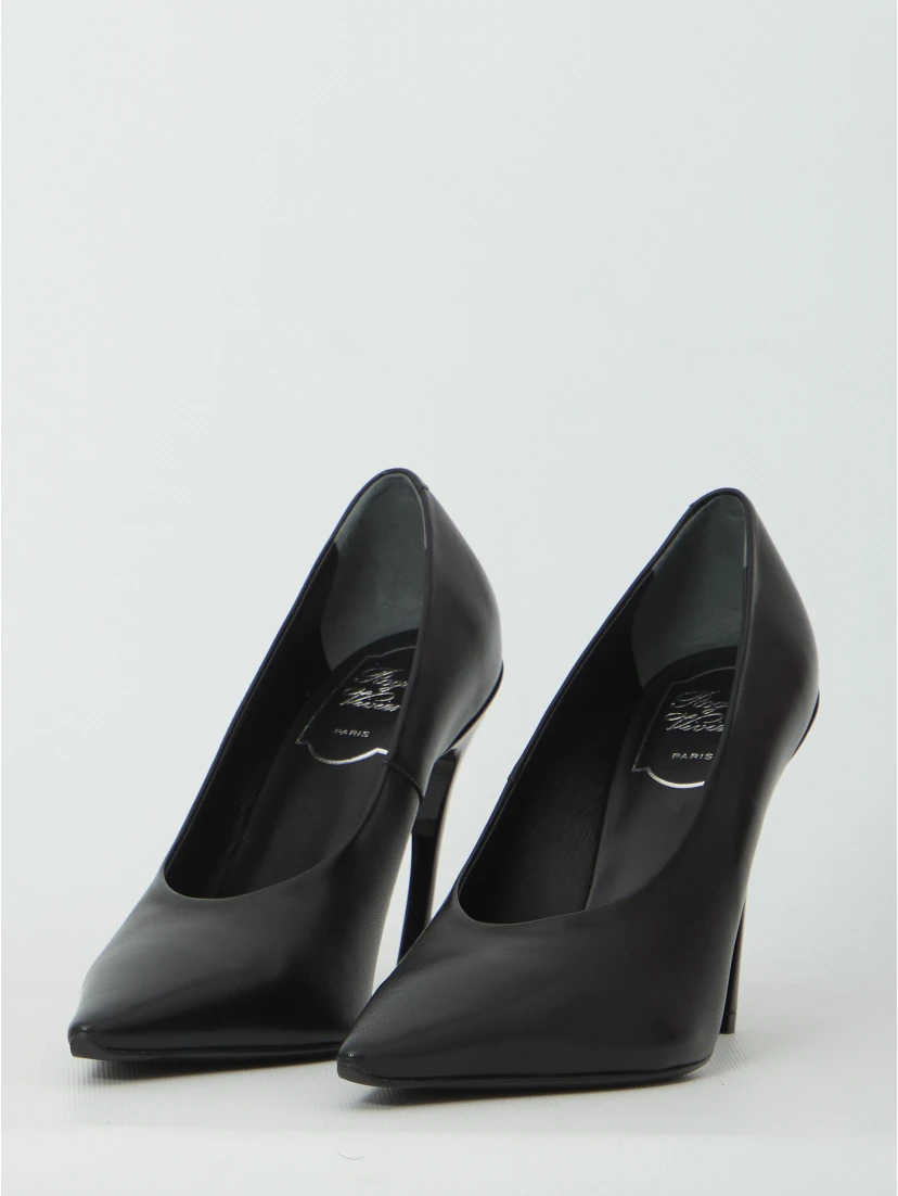 Choc pumps