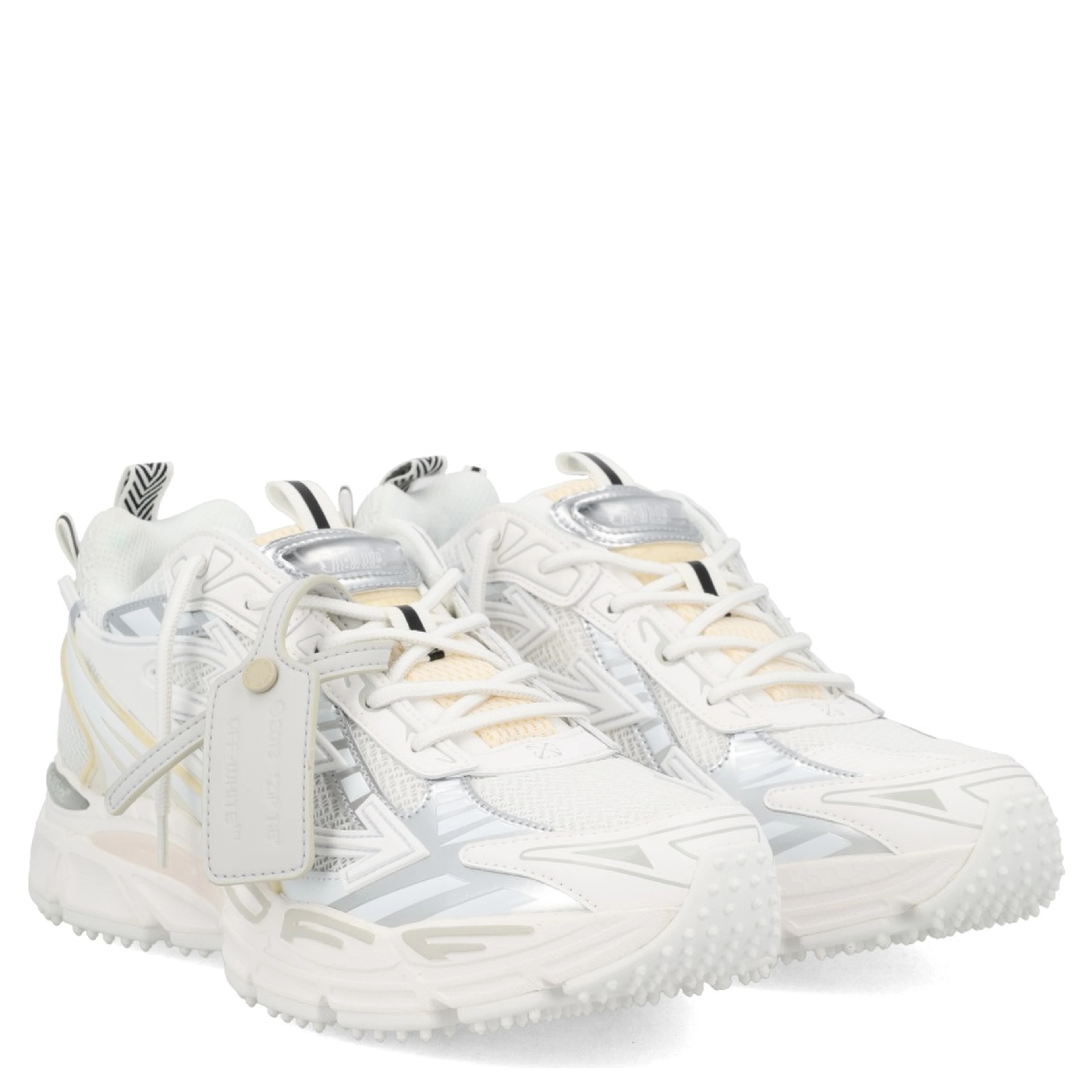 "BE RIGHT BACK" SNEAKER