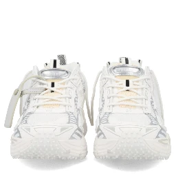 "BE RIGHT BACK" SNEAKER