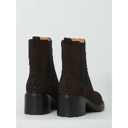 Suede ankle boot