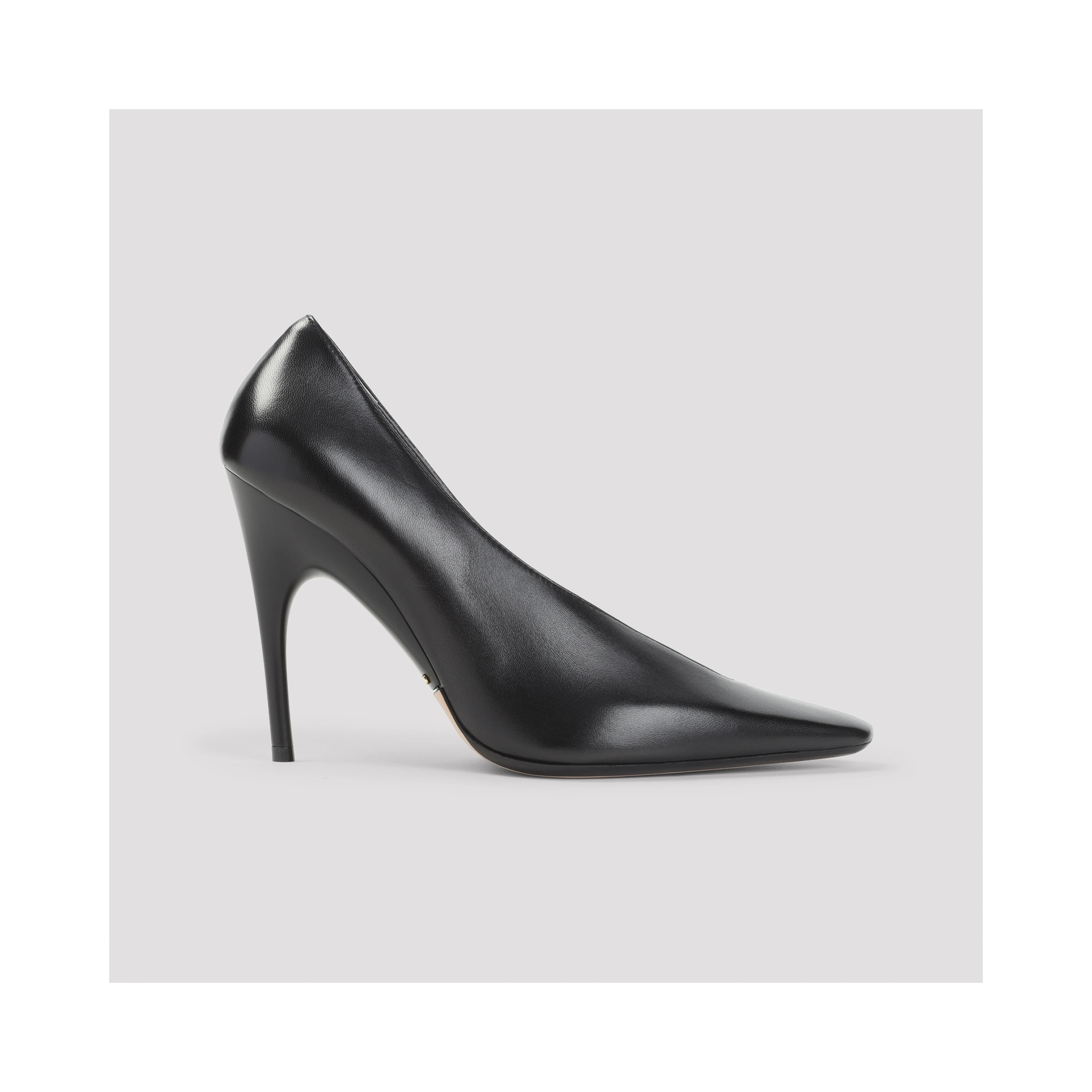 Balenciaga Duchesse Pump