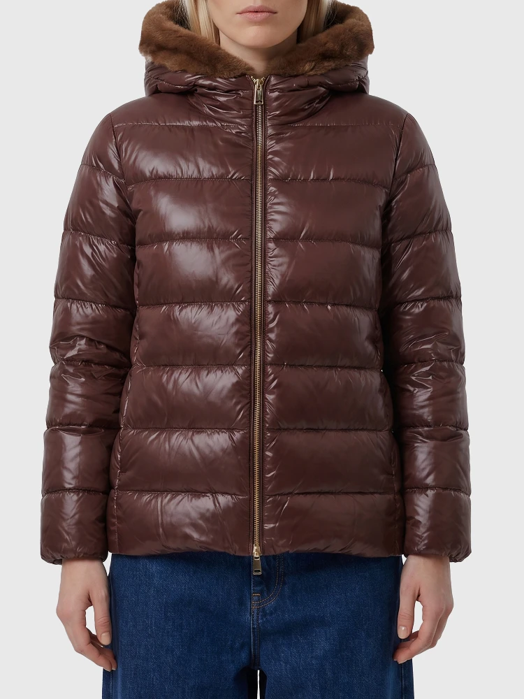 Ultralight down jacket with faux fur