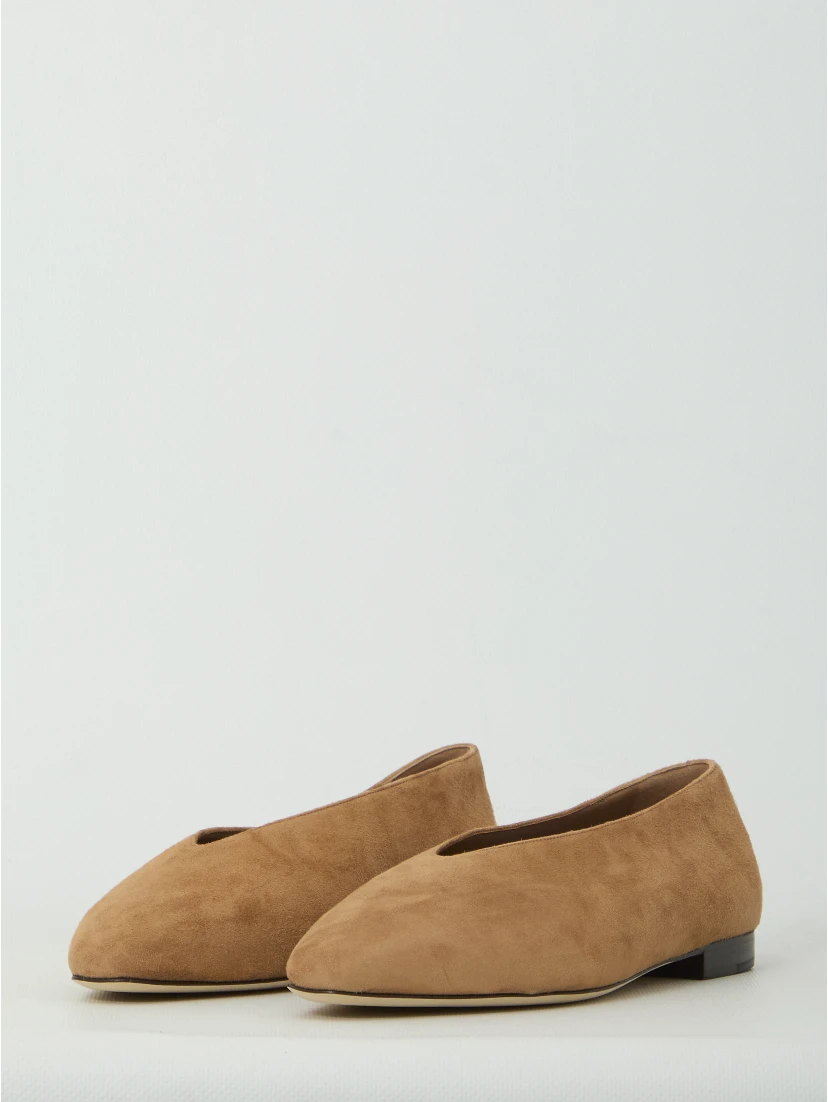 Margot Flat ballets