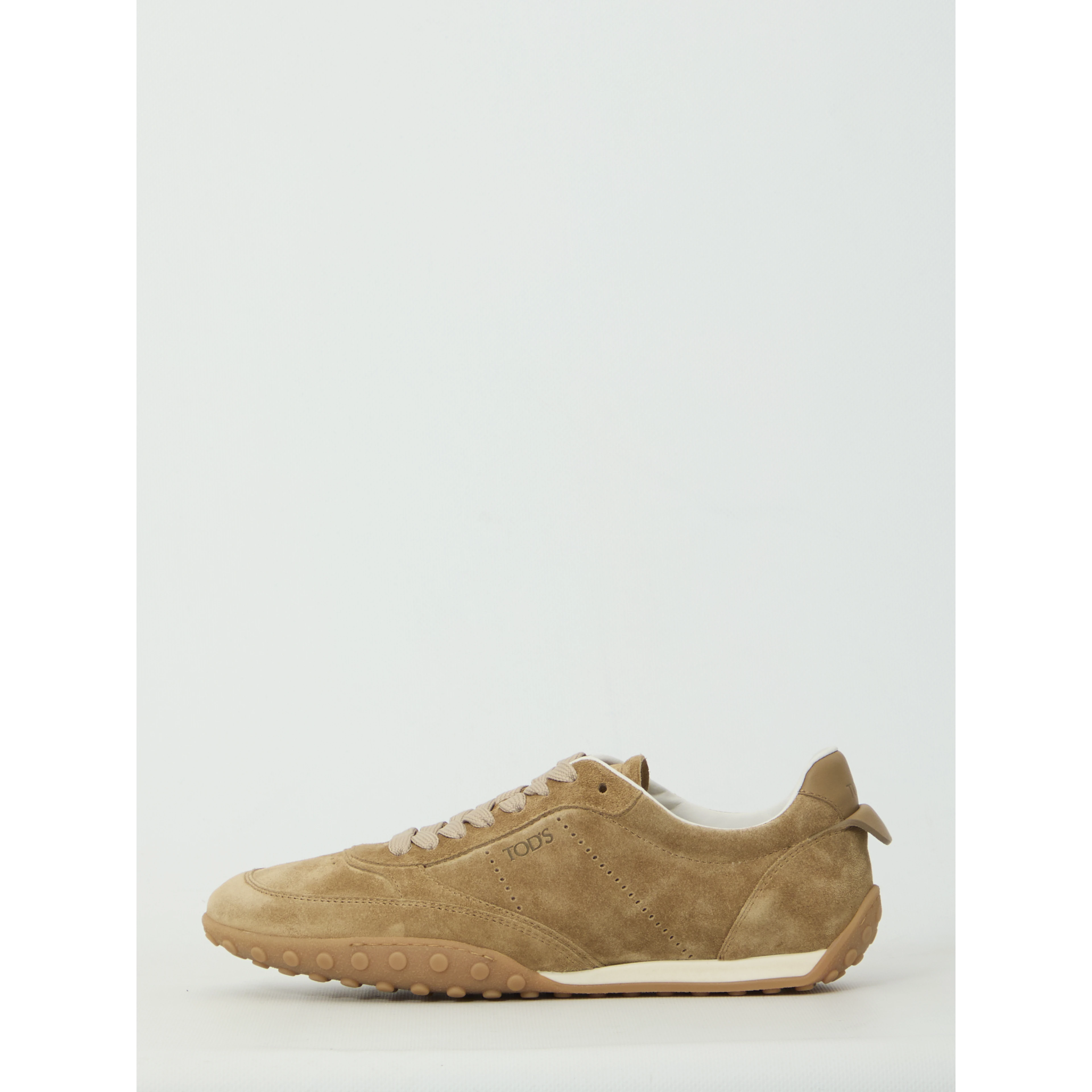Cappuccino suede sneakers