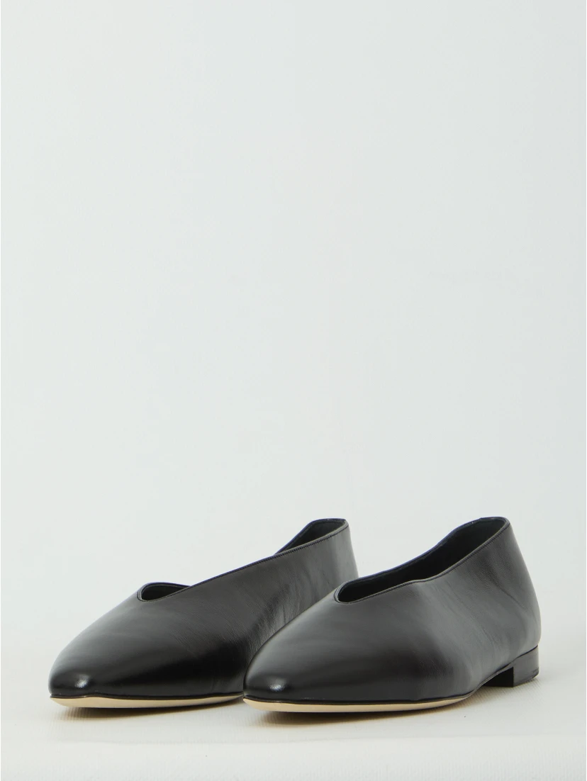 Margot Flat ballets