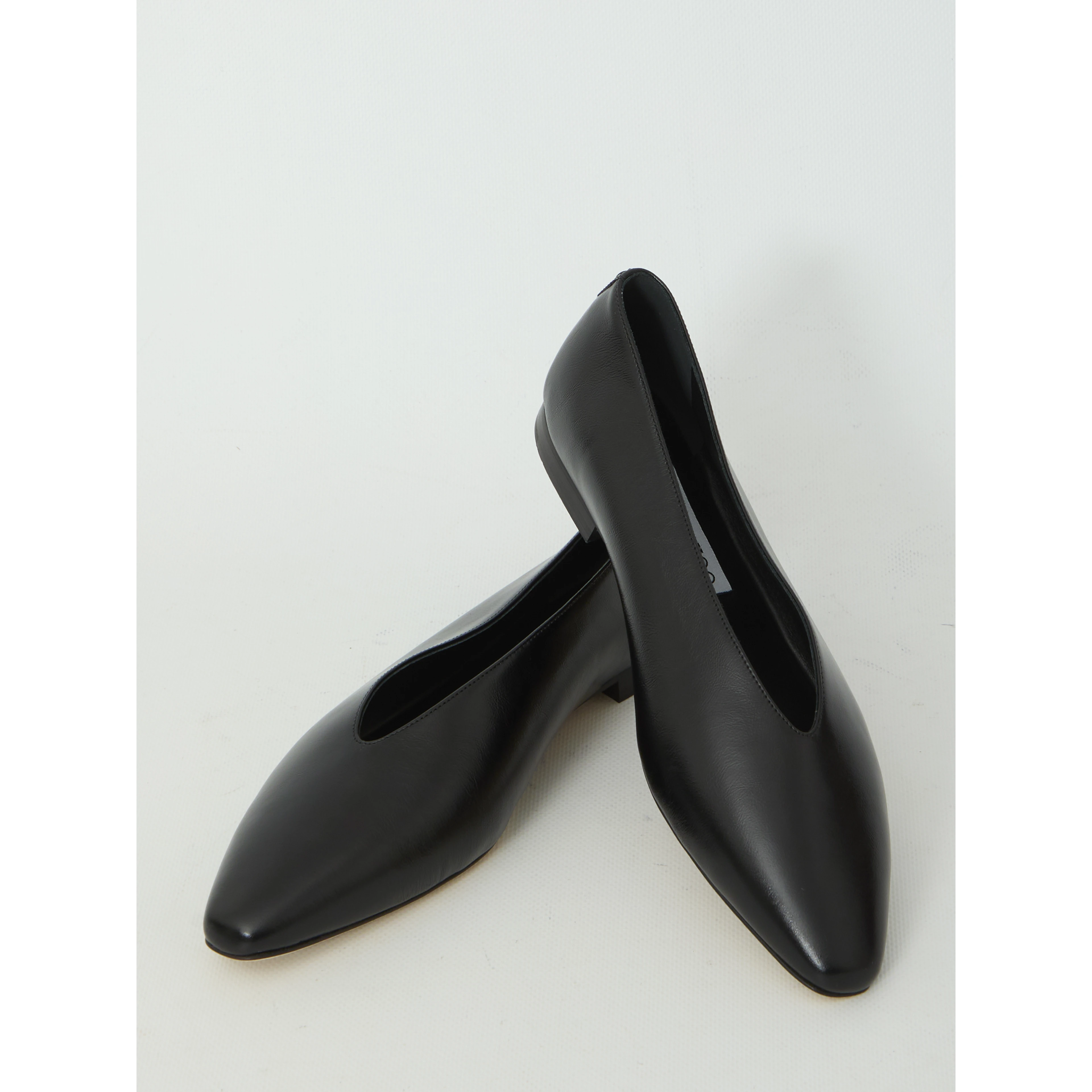 Margot Flat ballets