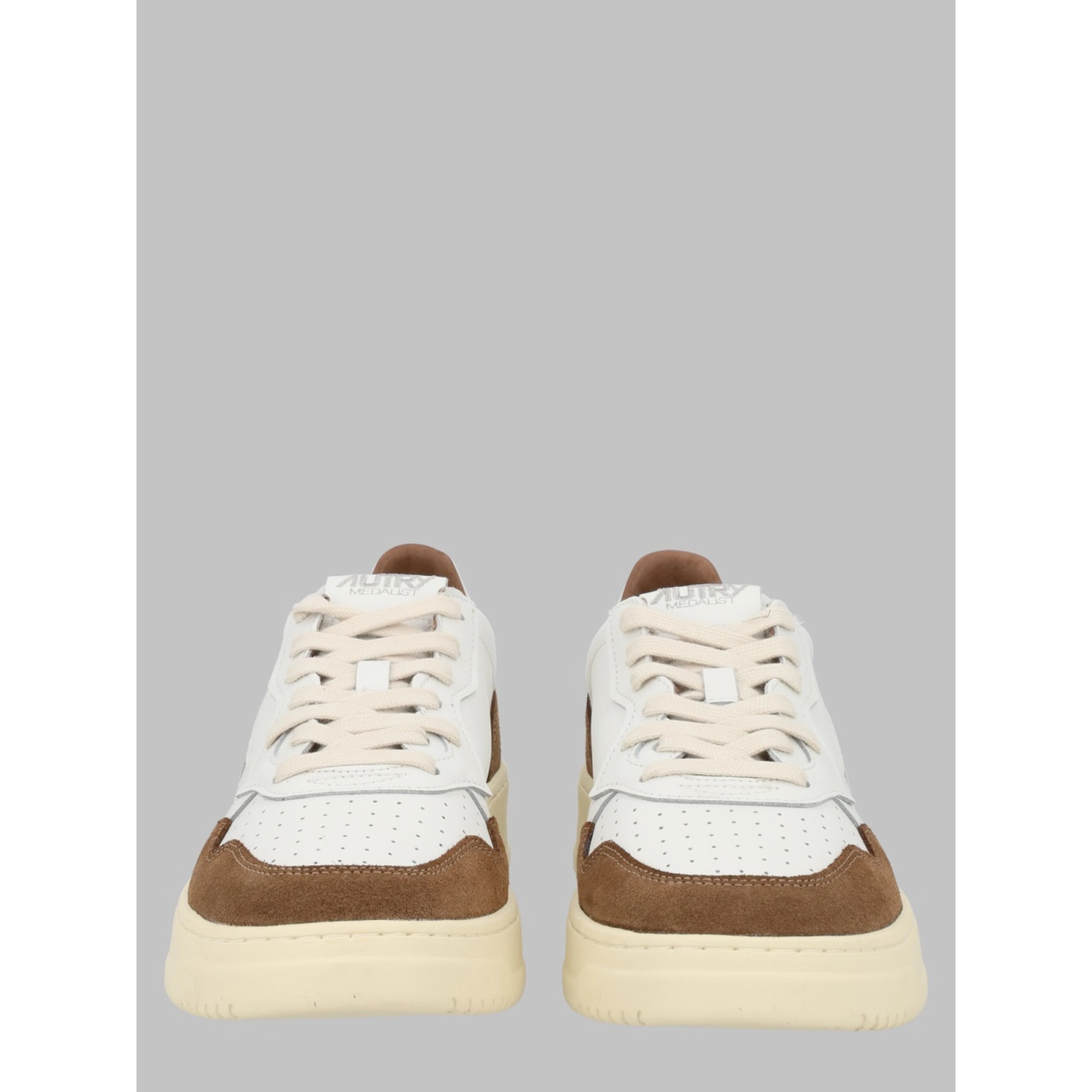SNEAKER "MEDALIST LOW"