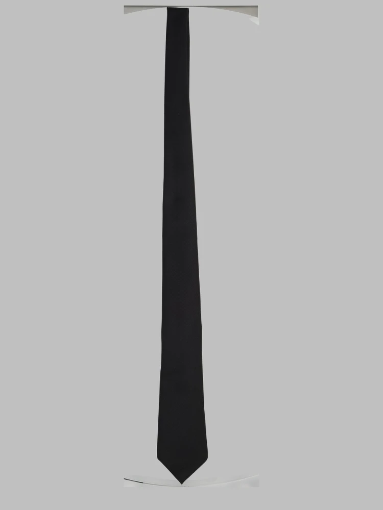 CRAVATTA IN PURA SETA