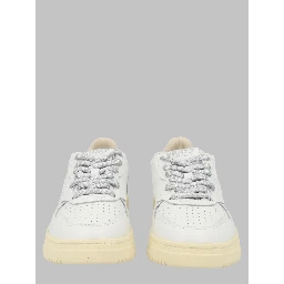 SNEAKER "MEDALIST LOW"