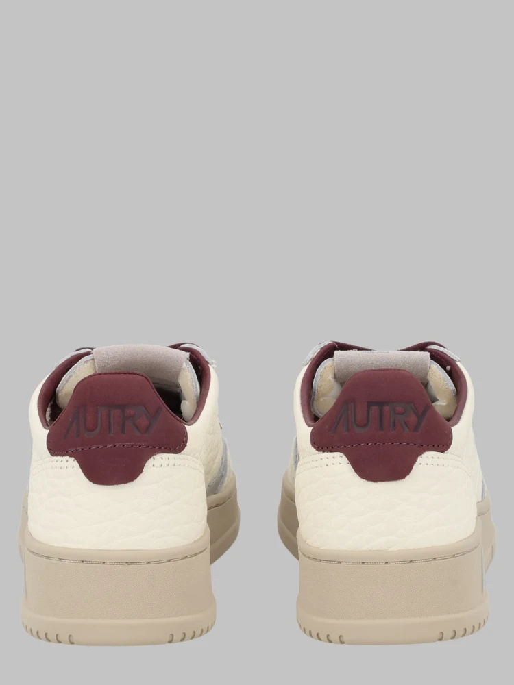 SNEAKER "MEDALIST LOW" alternative