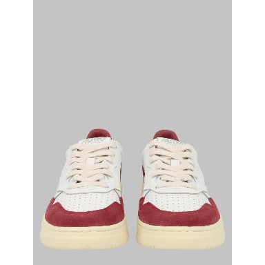 SNEAKER "MEDALIST LOW"