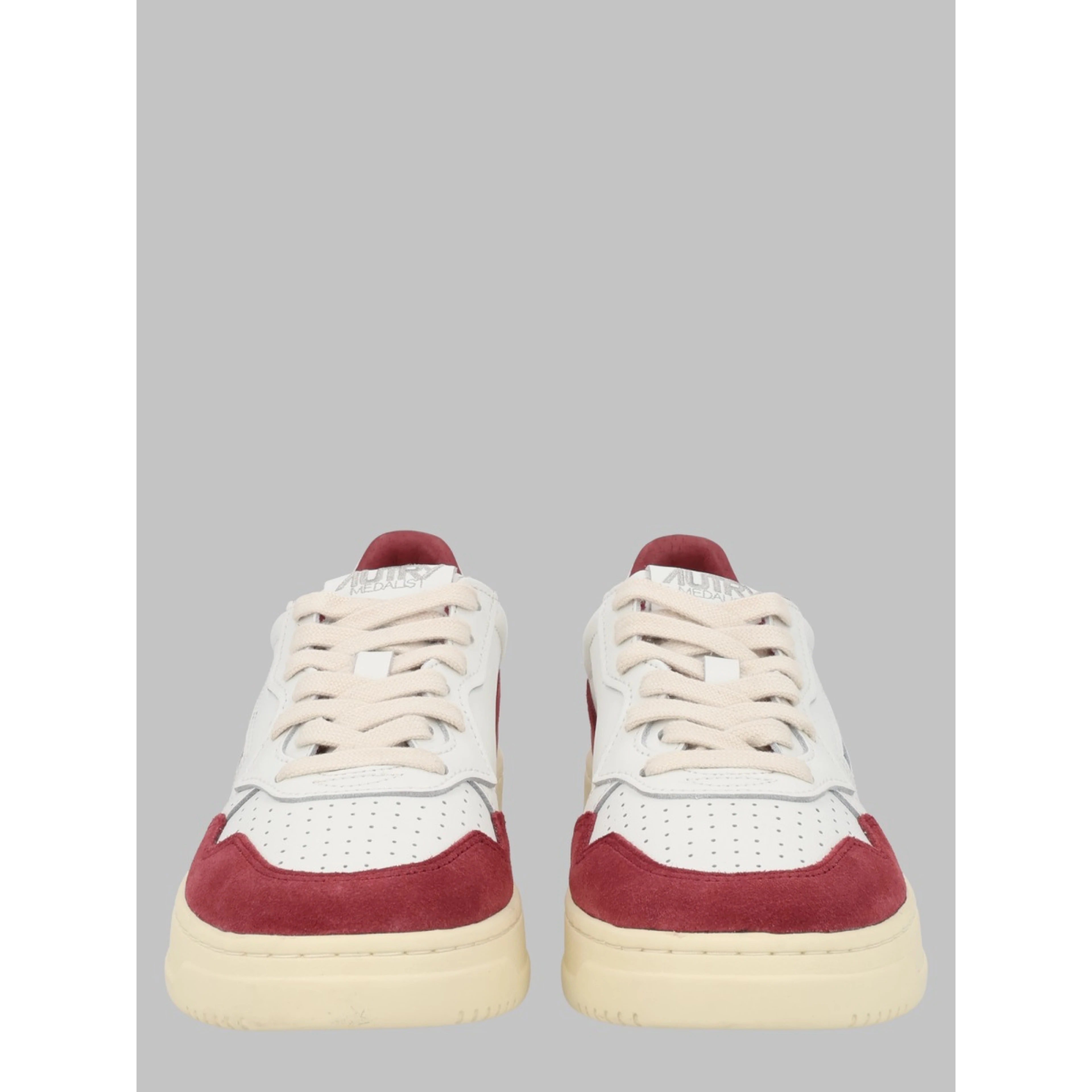 SNEAKER "MEDALIST LOW"