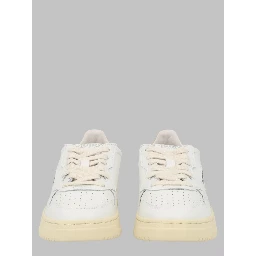 SNEAKER "MEDALIST LOW"