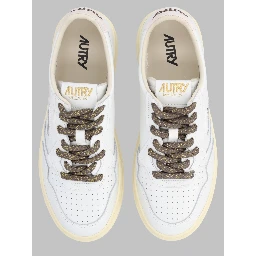 SNEAKER "MEDALIST LOW"