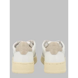 SNEAKER "MEDALIST LOW"