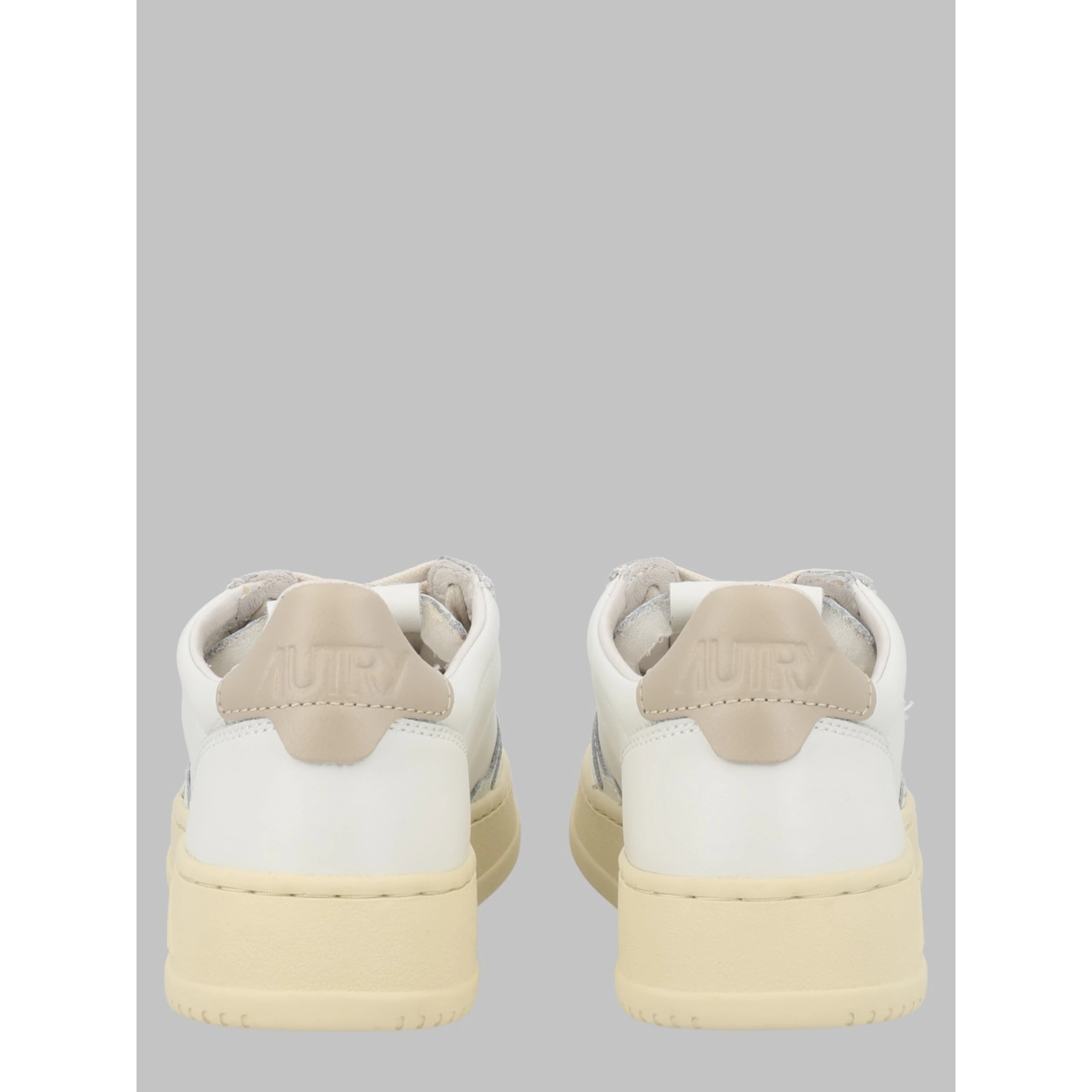 SNEAKER "MEDALIST LOW"