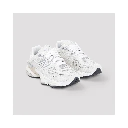 New Balance 9060 Sneakers