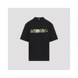 MEDIUM FIT TSHIRT