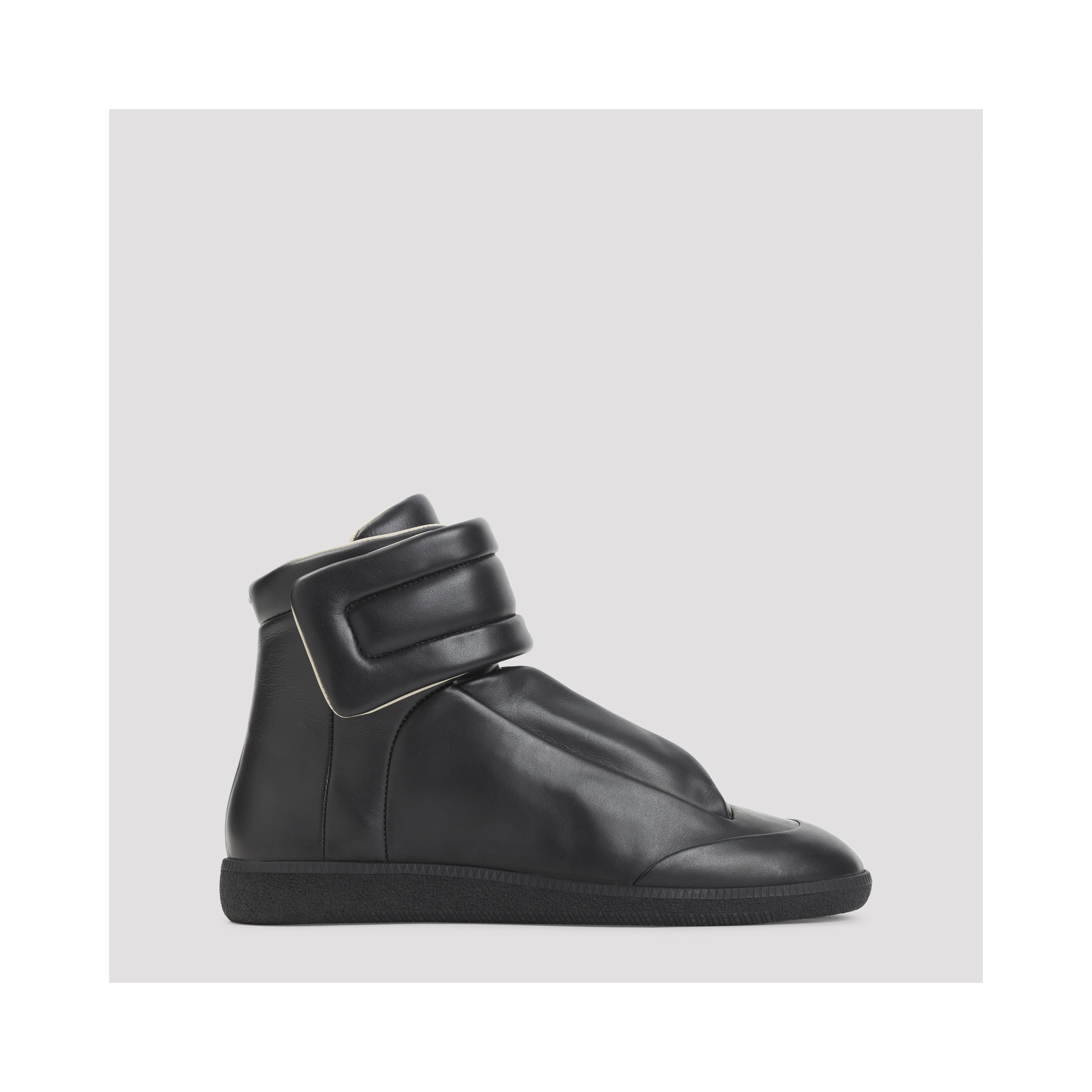 FUTURE SNEAKERS
