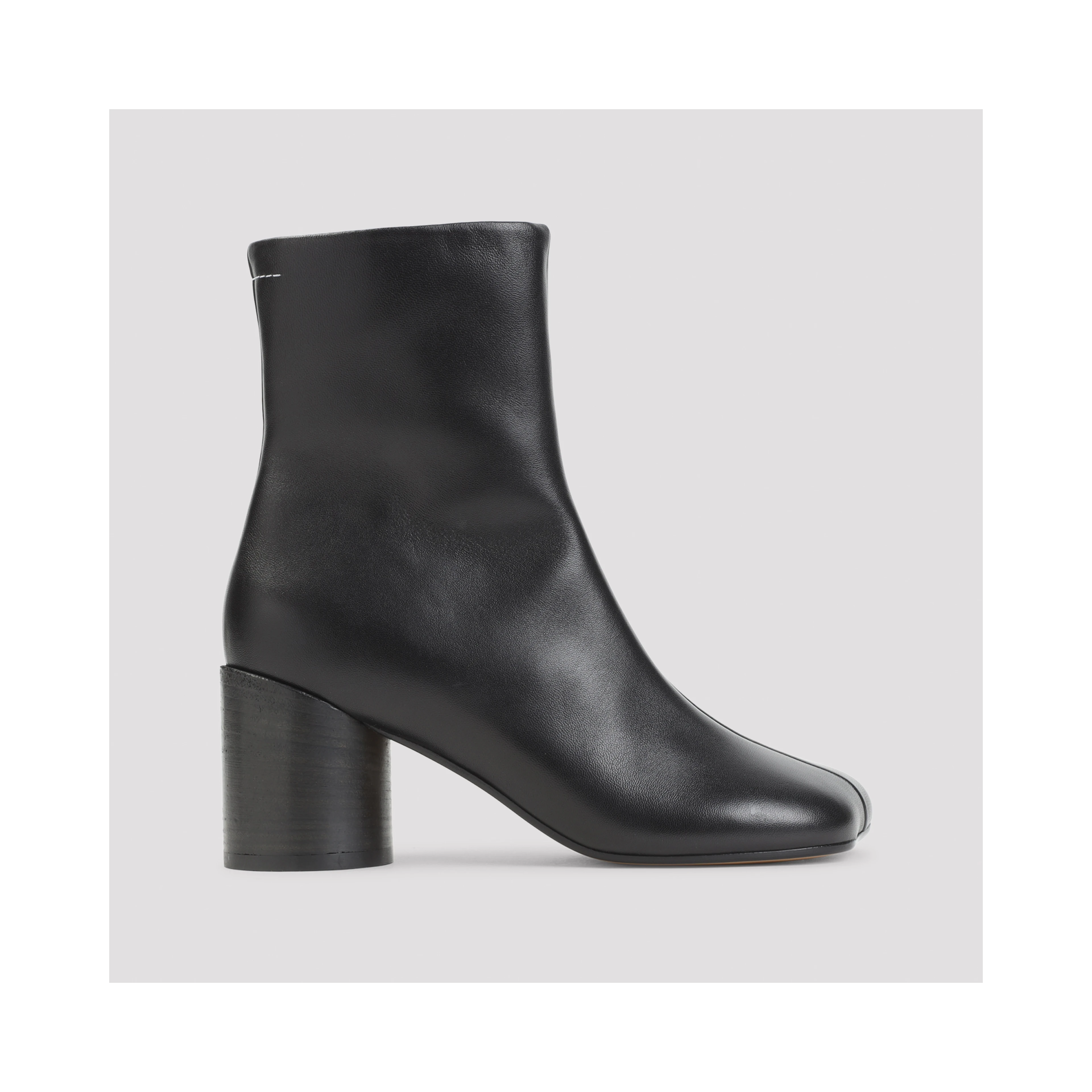 ANKLE BOOT