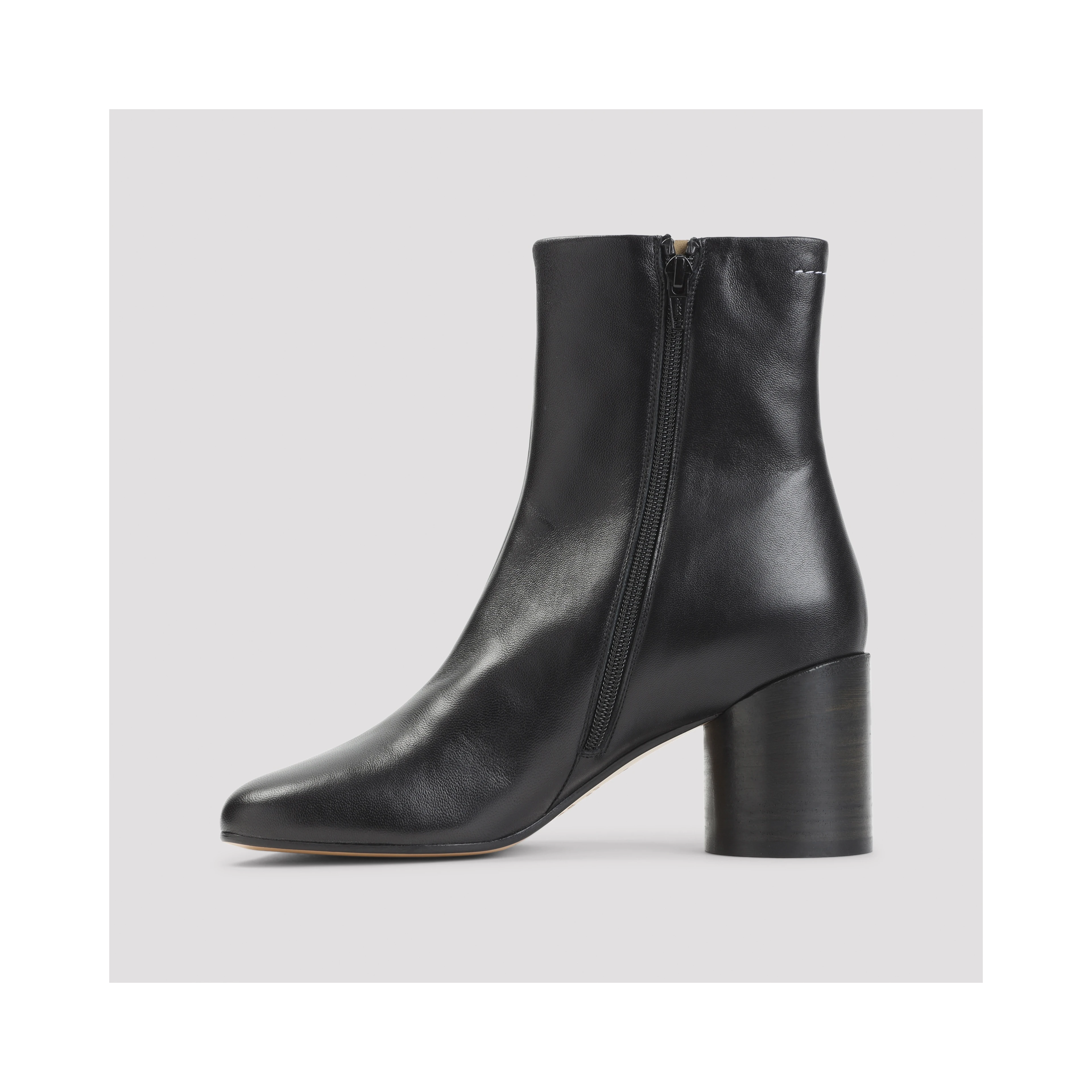 ANKLE BOOT