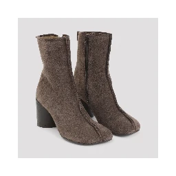 ANKLE BOOT