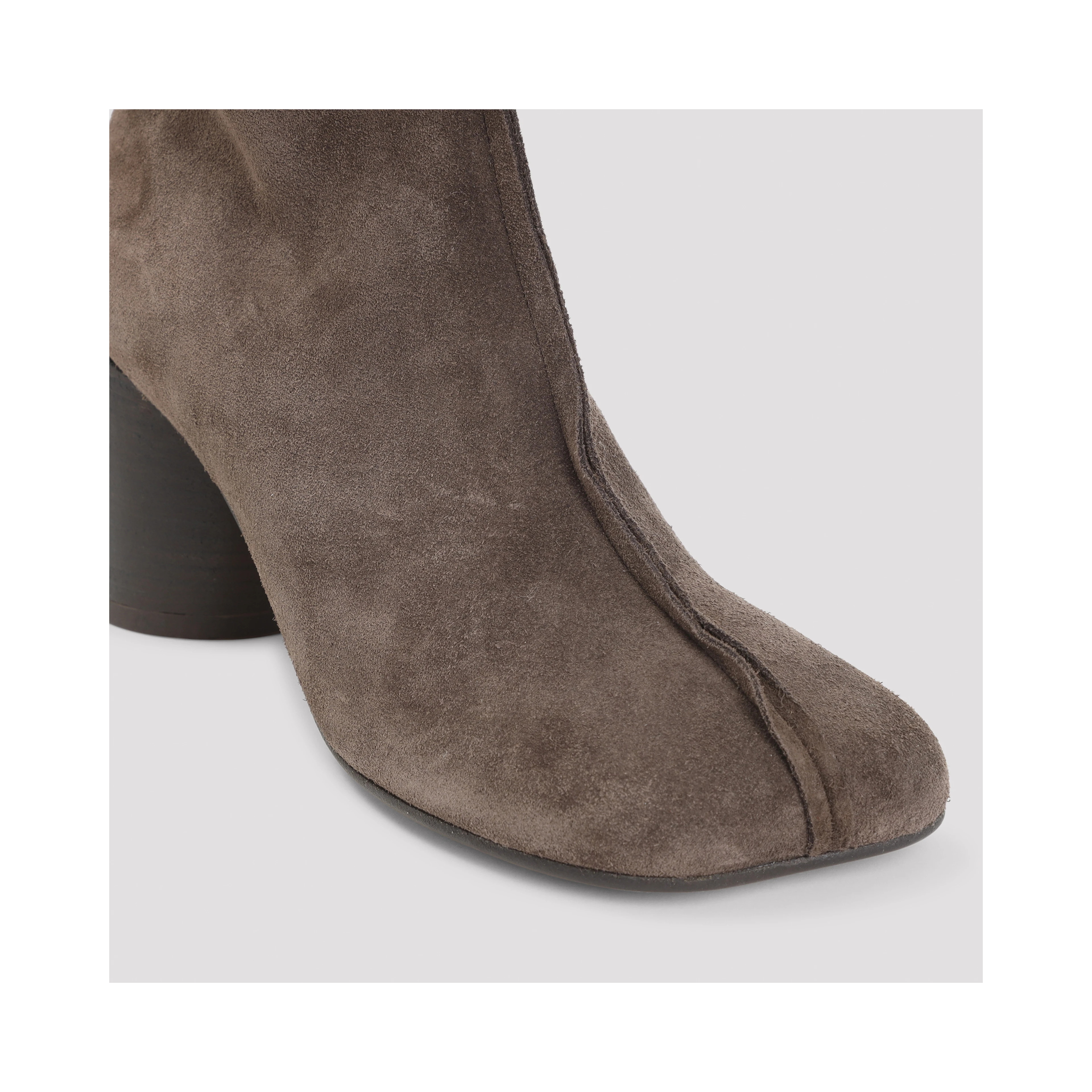 ANKLE BOOT