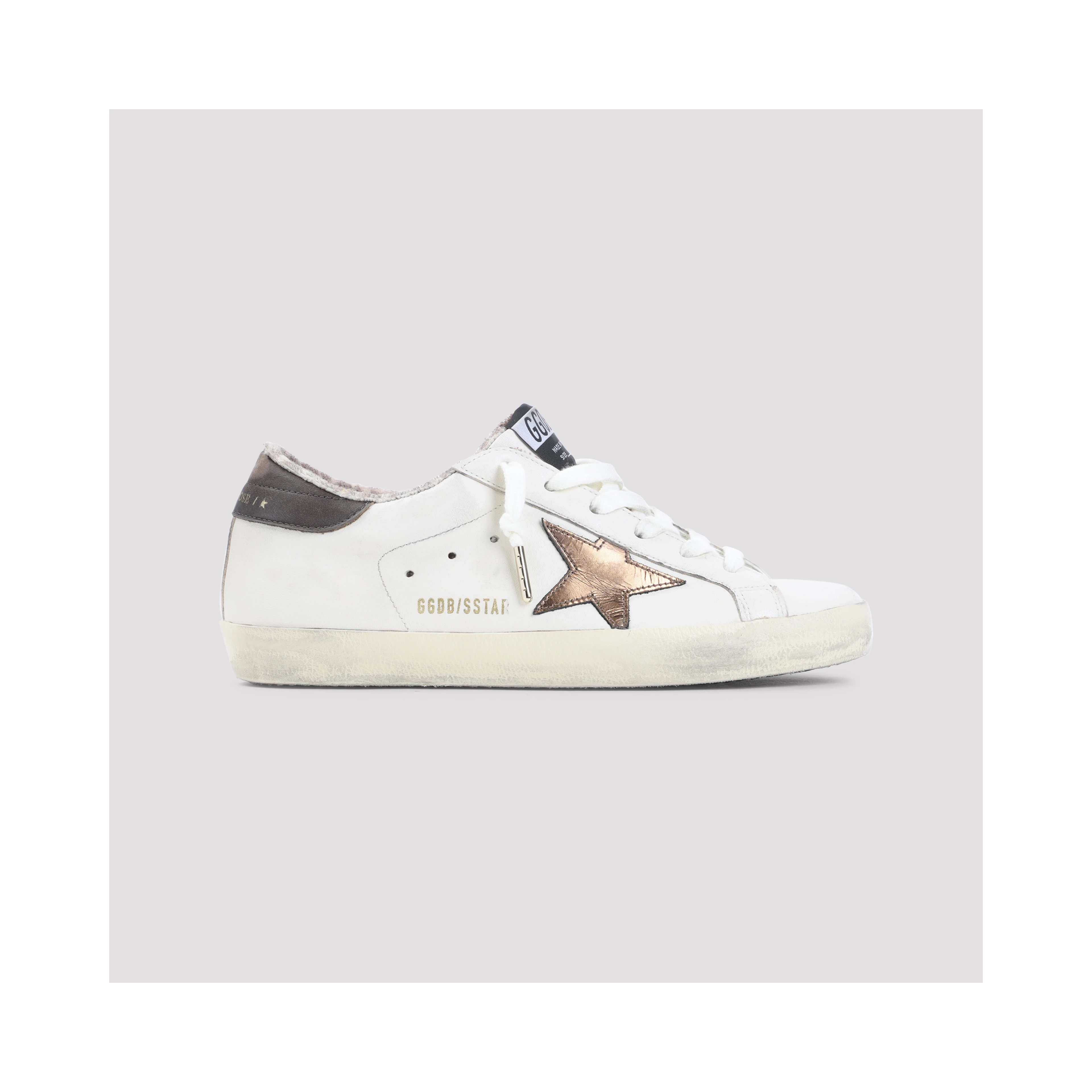 SUPERSTAR