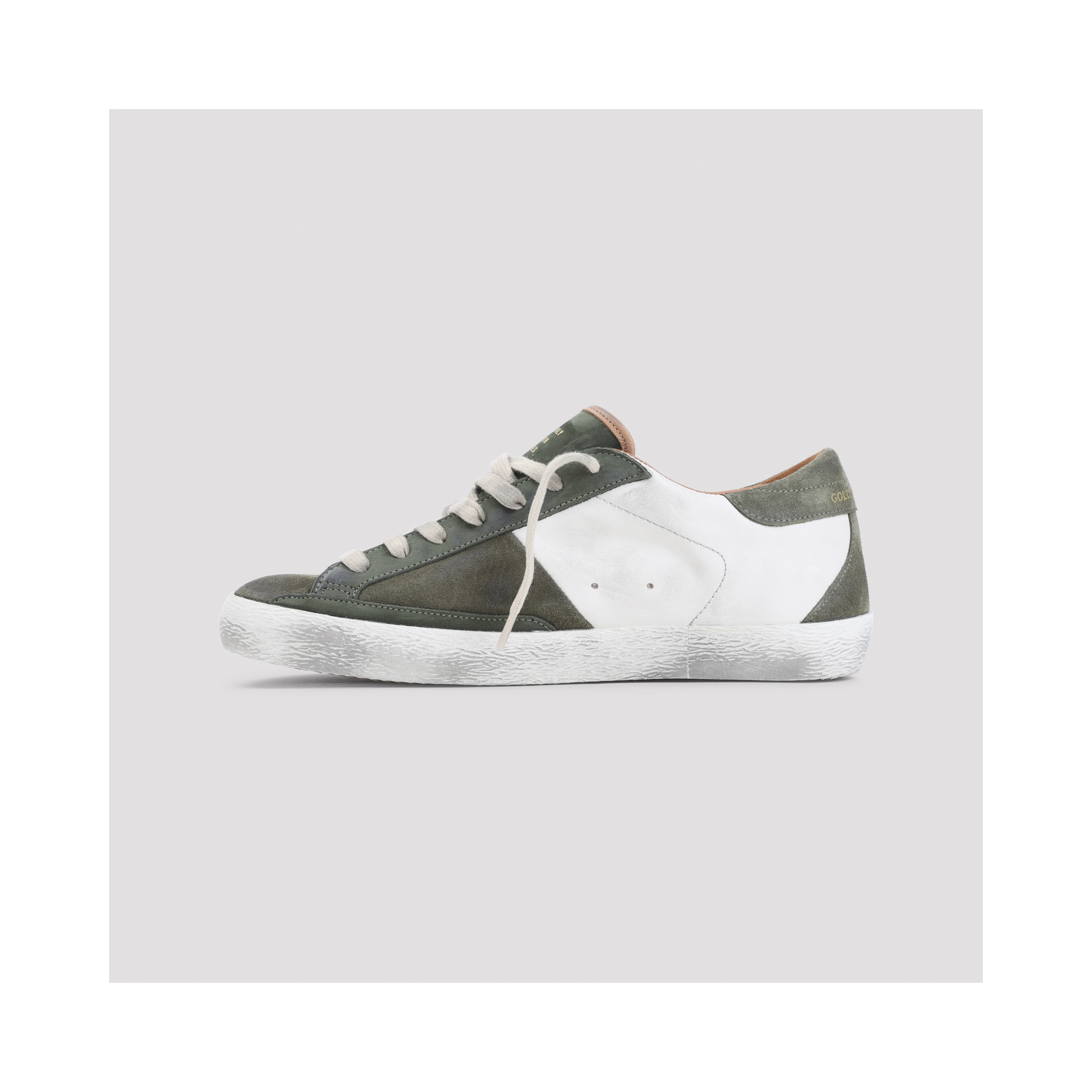 SUPERSTAR