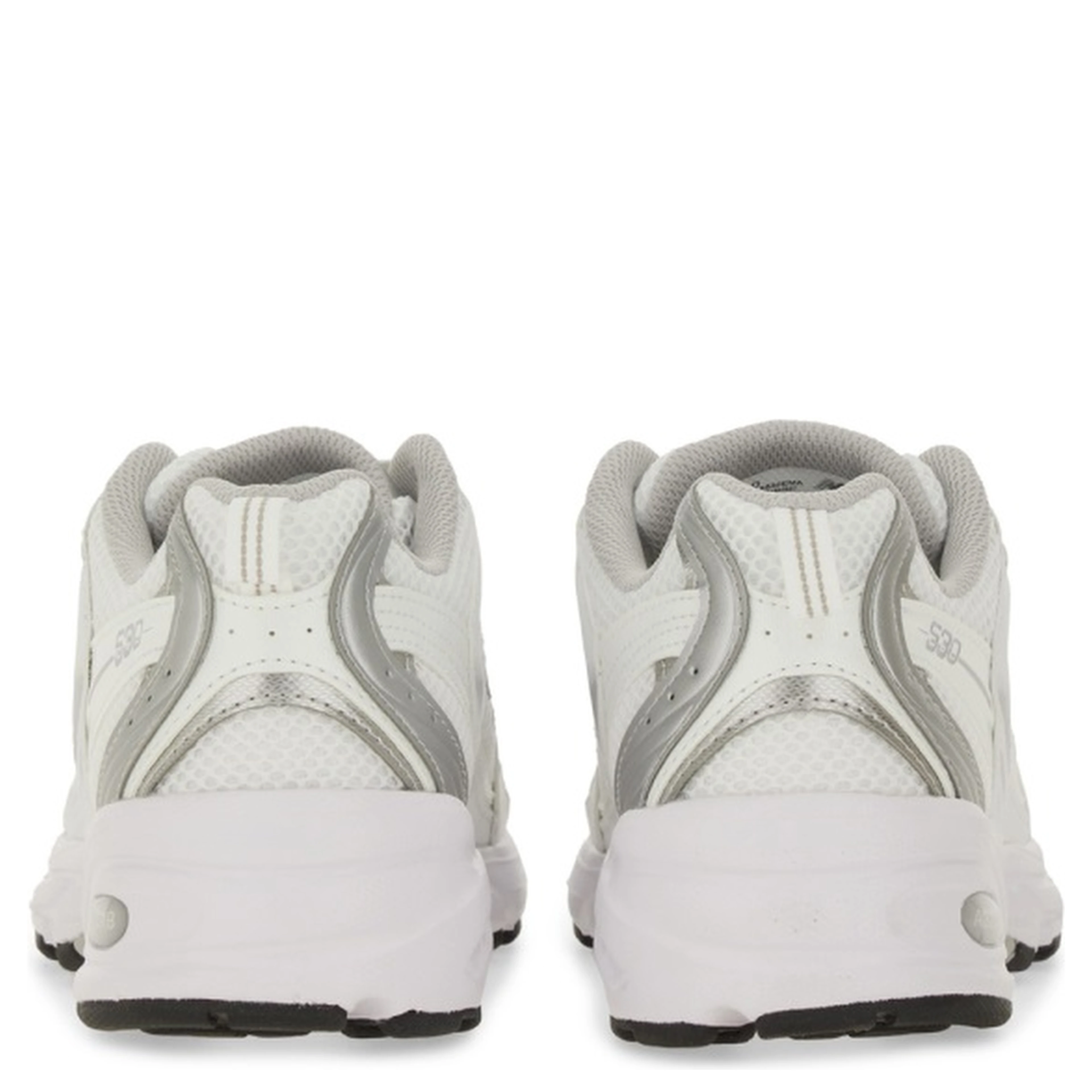 SNEAKER 530