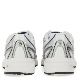 SNEAKER "U740"