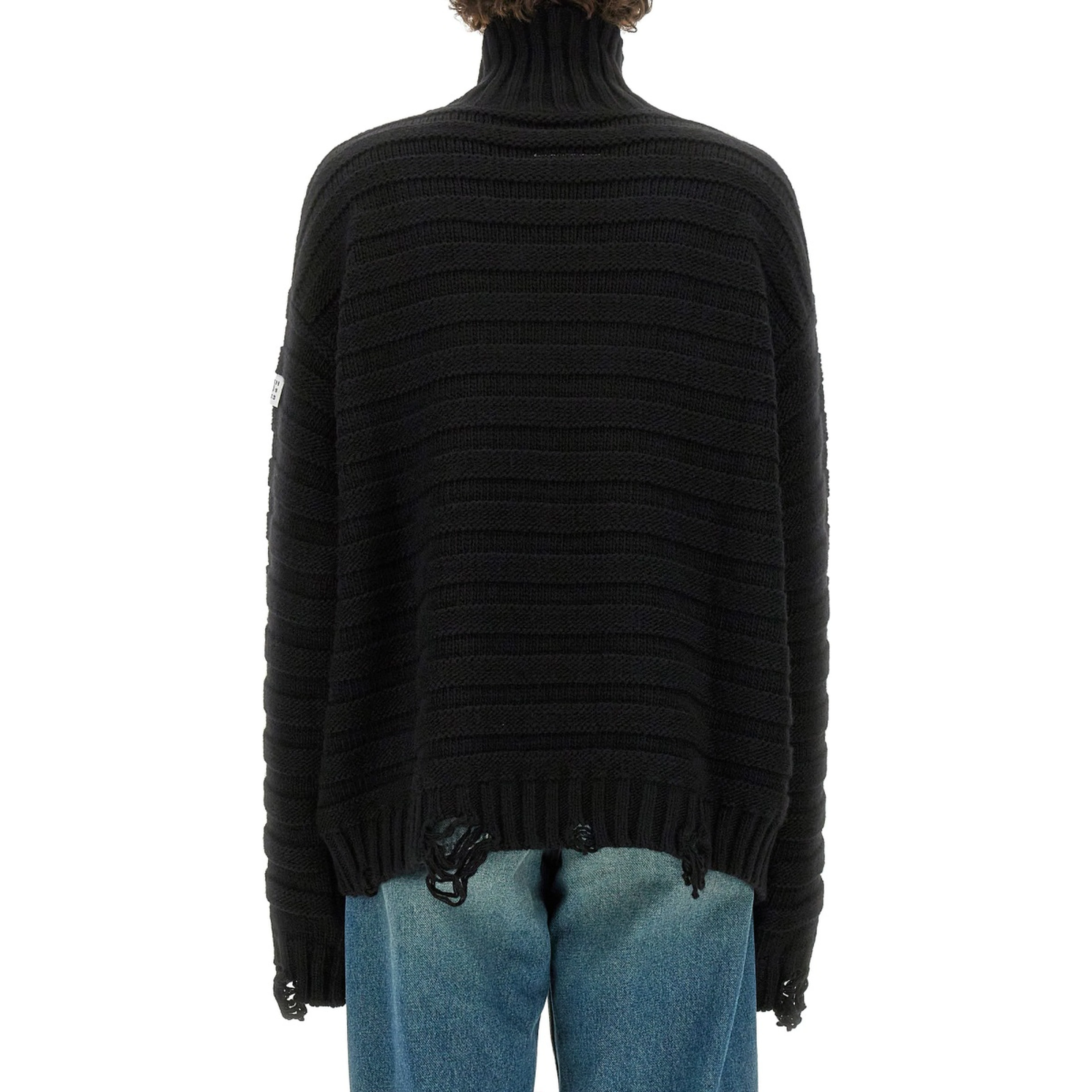 TURTLENECK SWEATER
