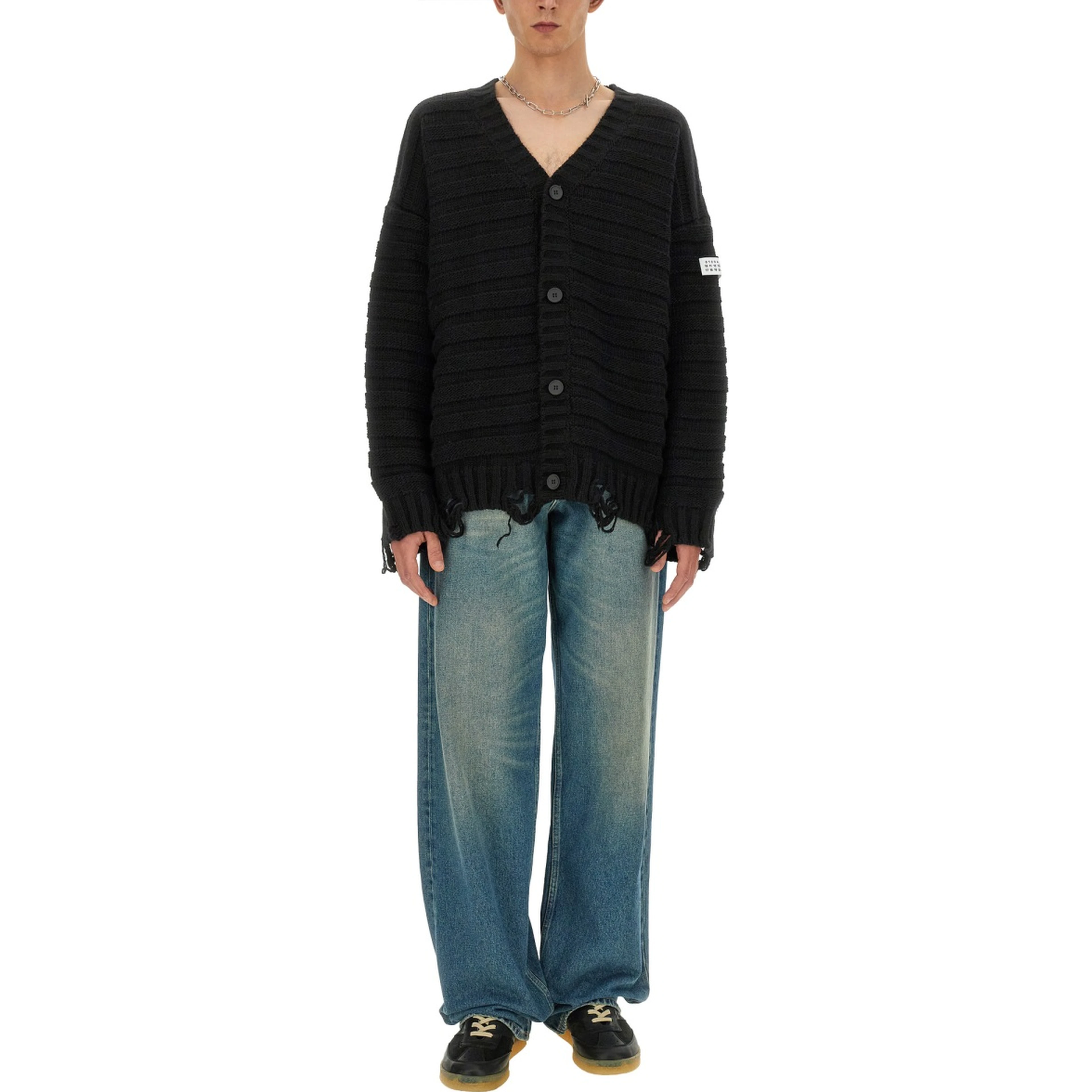 CARDIGAN CON SCOLLO A V