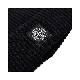 Beanie Ribbed Soft Wool