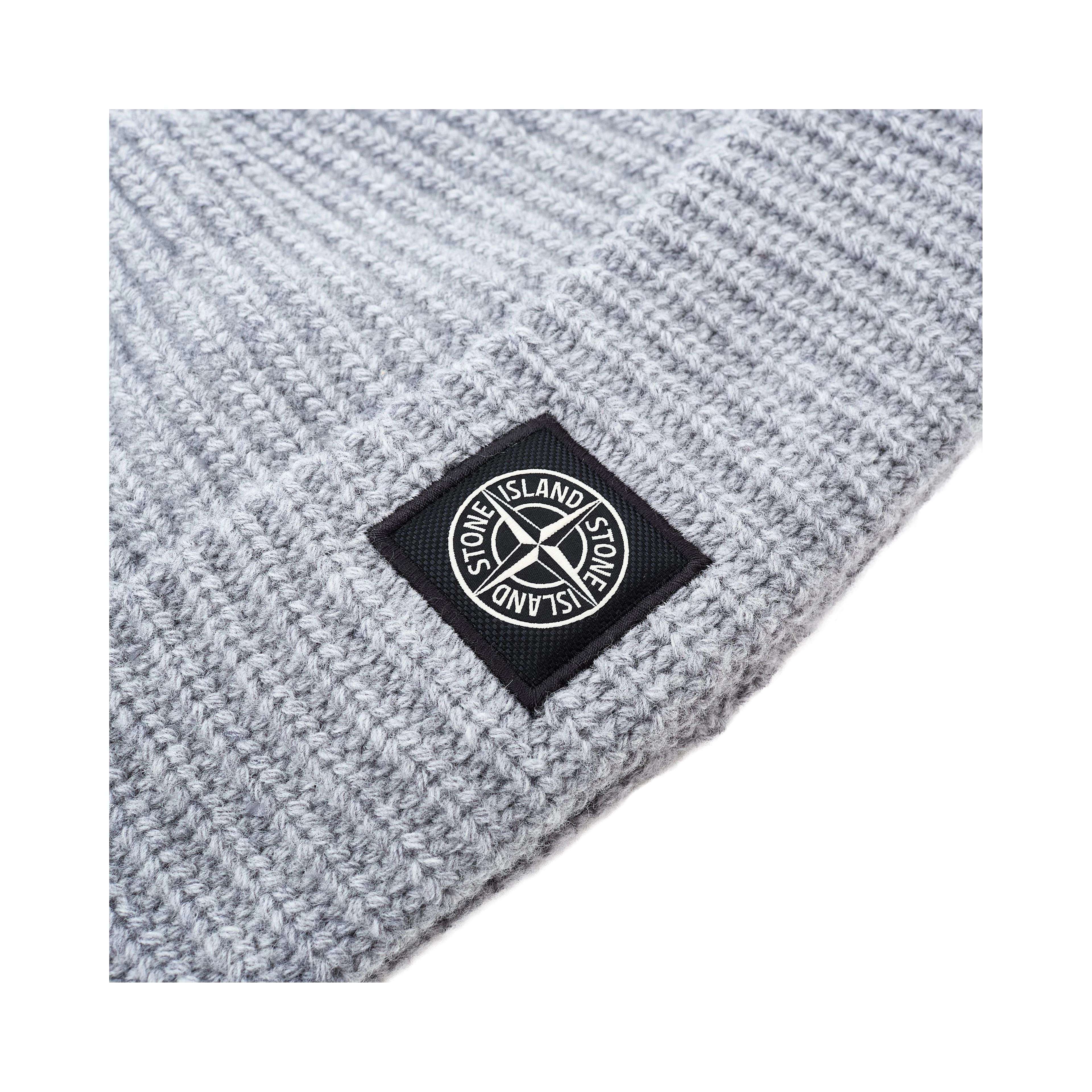 Beanie Con Patch Con Logo Compass