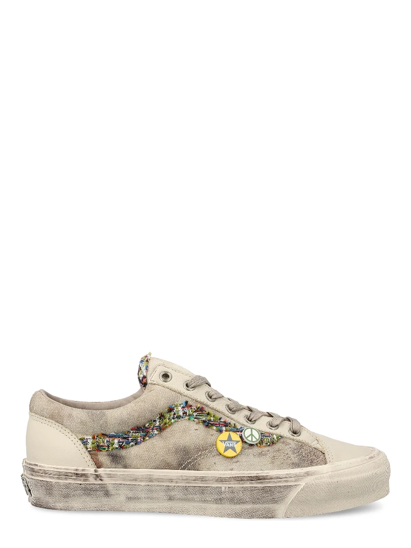 VANS Sneakers