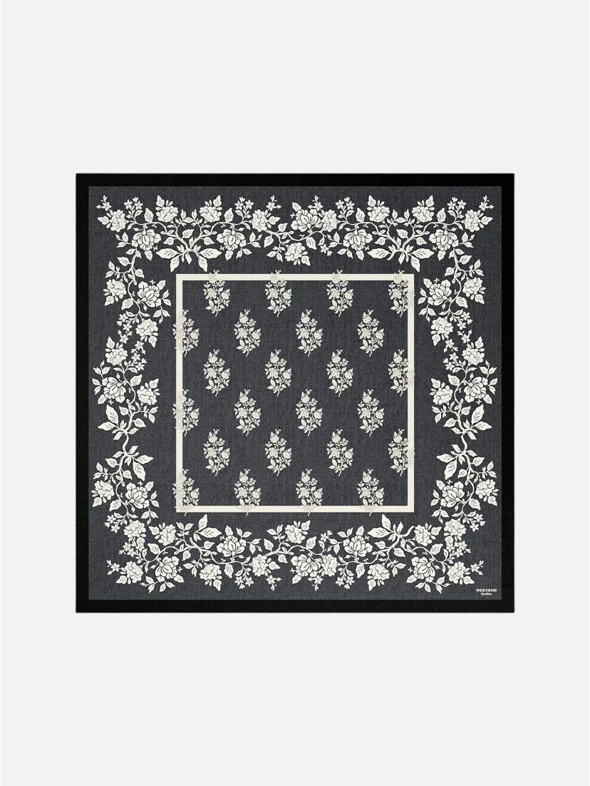 WEEKEND MAX SCARF WKASIAM scarf
