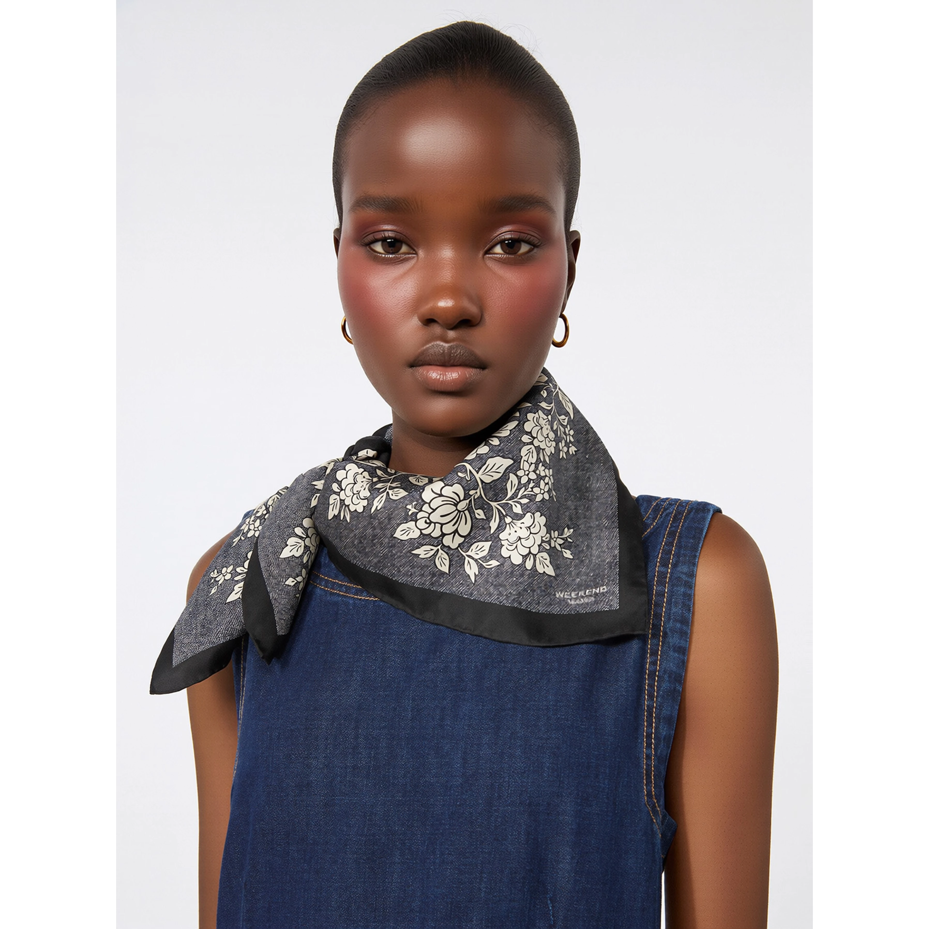 WEEKEND MAX SCARF WKASIAM scarf