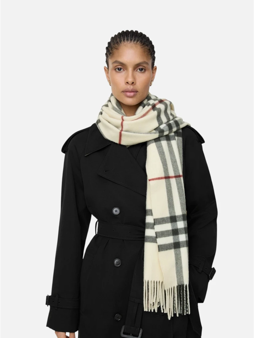 BURBERRY scarf