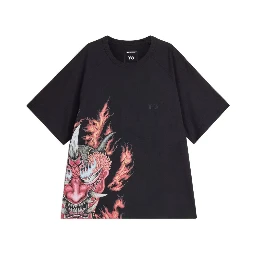 تيشيرتات وبولو من Y-3