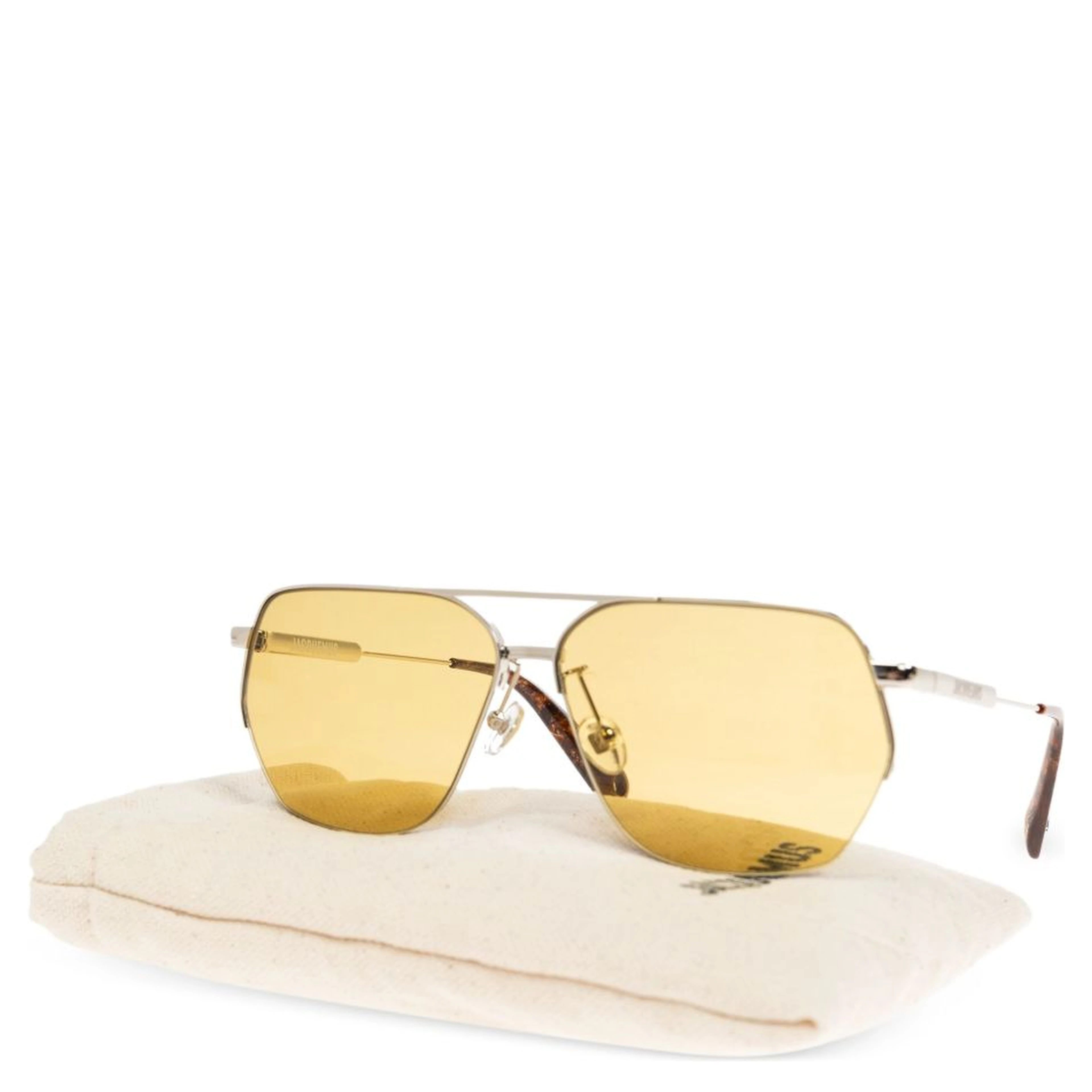 JACQUEMUS Sunglasses