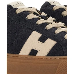 Hogan Sneakers