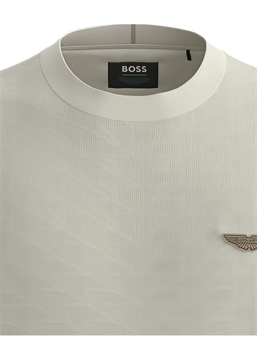 تيشيرتات وبولو من ماركة BOSS