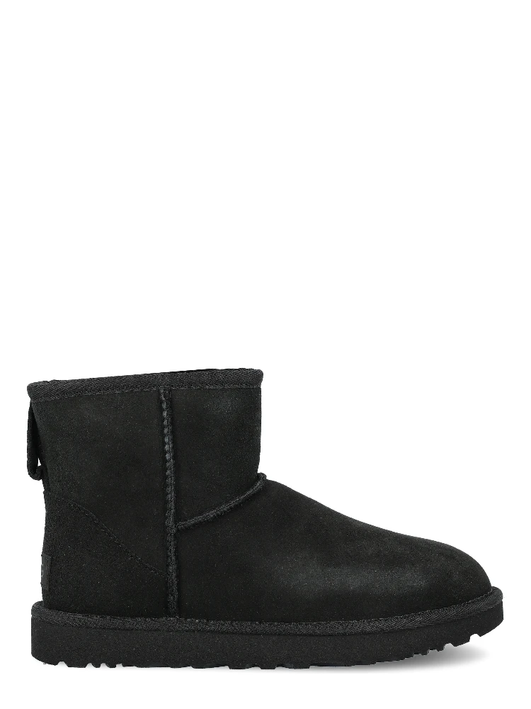 UGG Boots Black