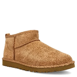 أحذية UGG بيج